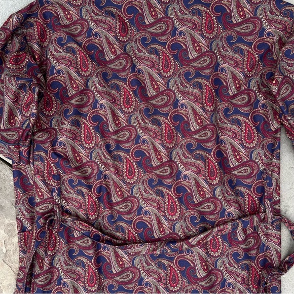 Vintage 90s Burgundy Paisley Robe Made in USA - Picture 7 of 7